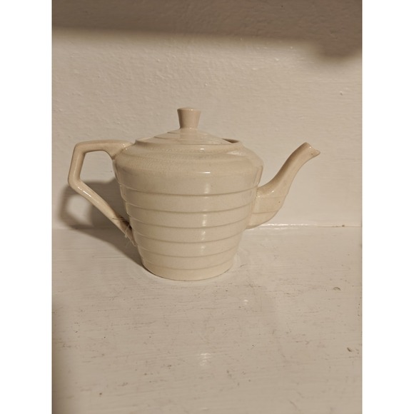 Wade Other - 1930s Wade England Teapot Ivory